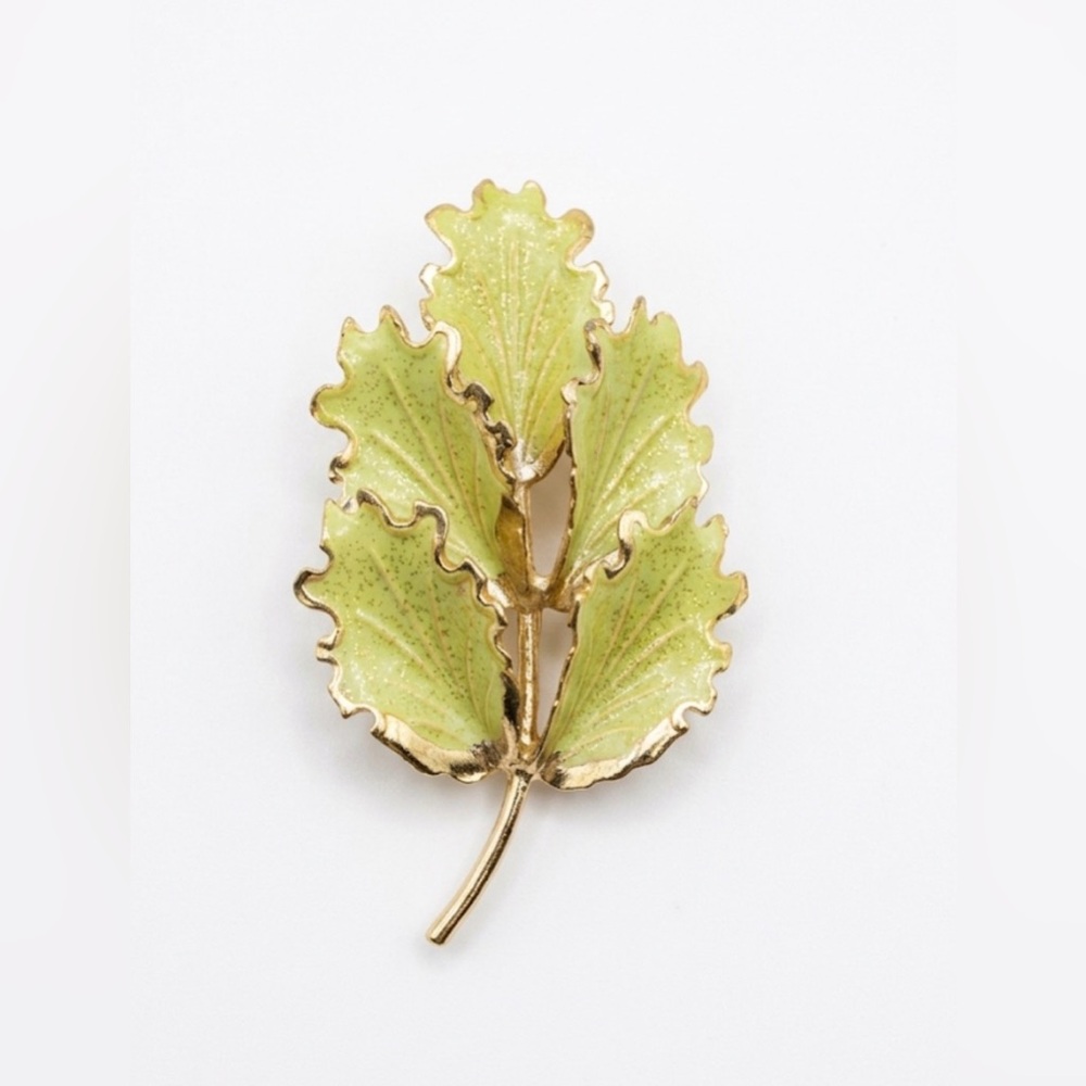 Vintage Gold Tone Green Enamel Leaf Brooch